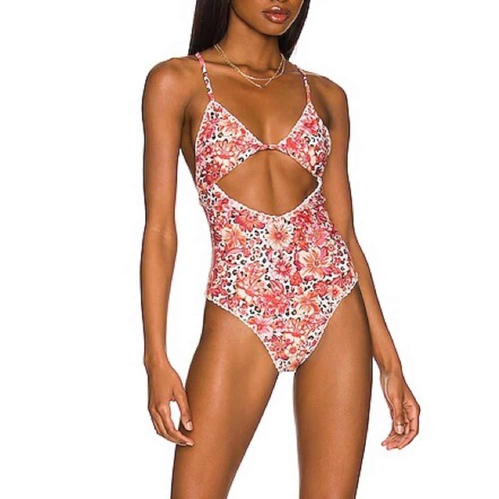 Tularosa Nayda One Piece